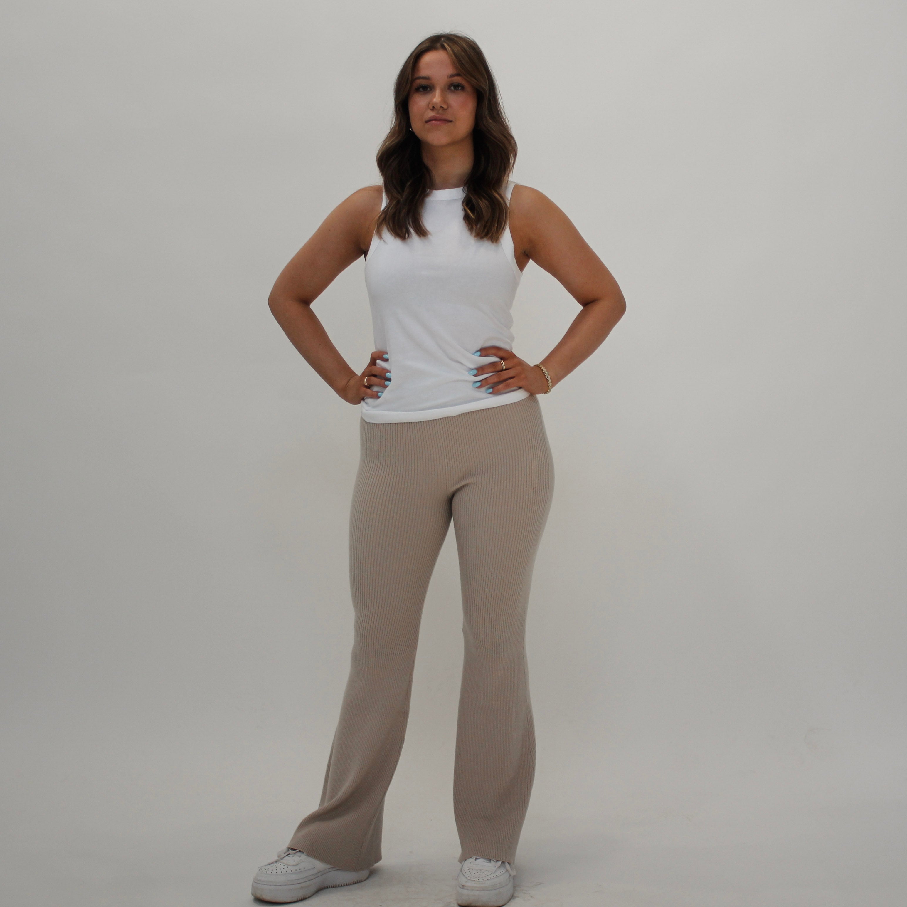 Nelly High Waisted Pant