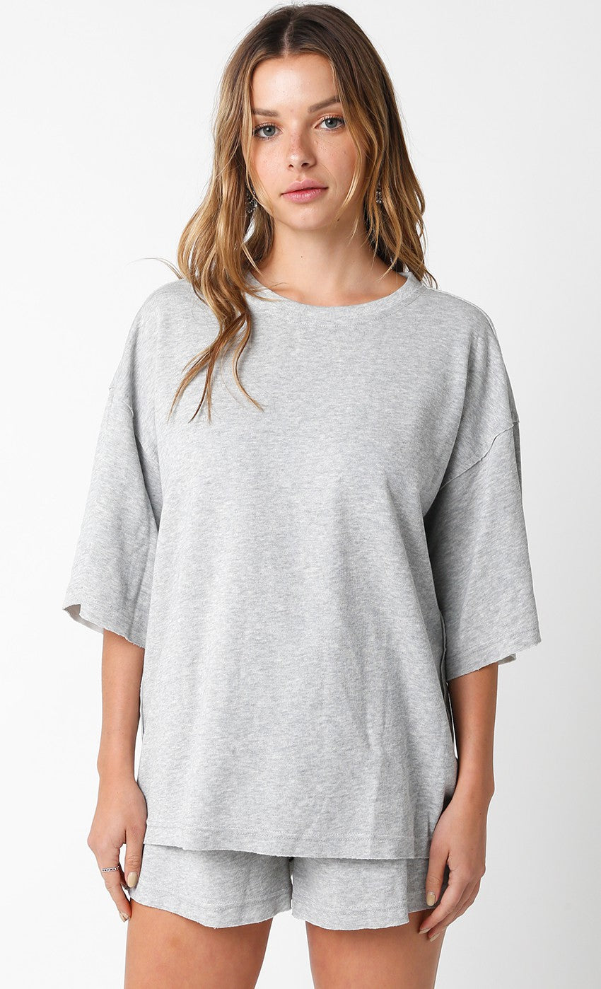 Reese T-shirt- Heather Grey