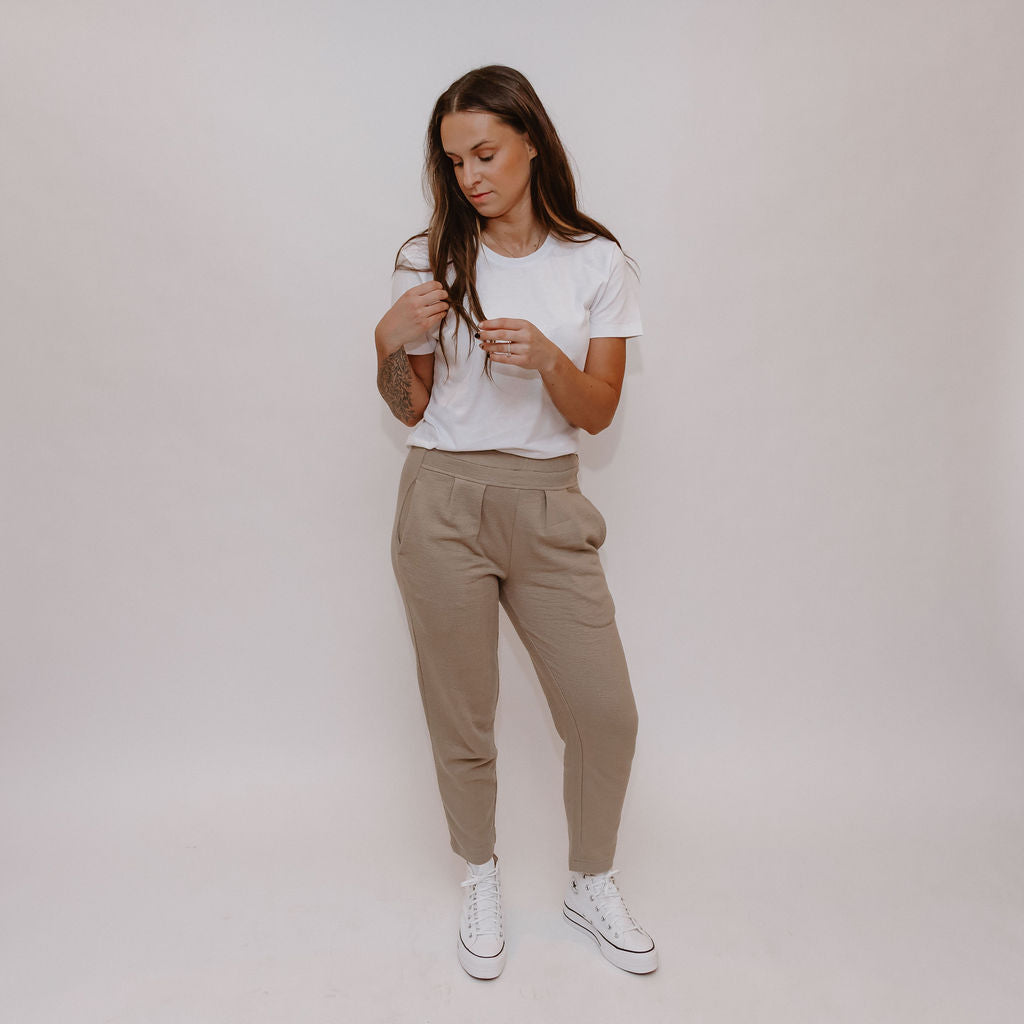 Dune Tapered Knit Pant